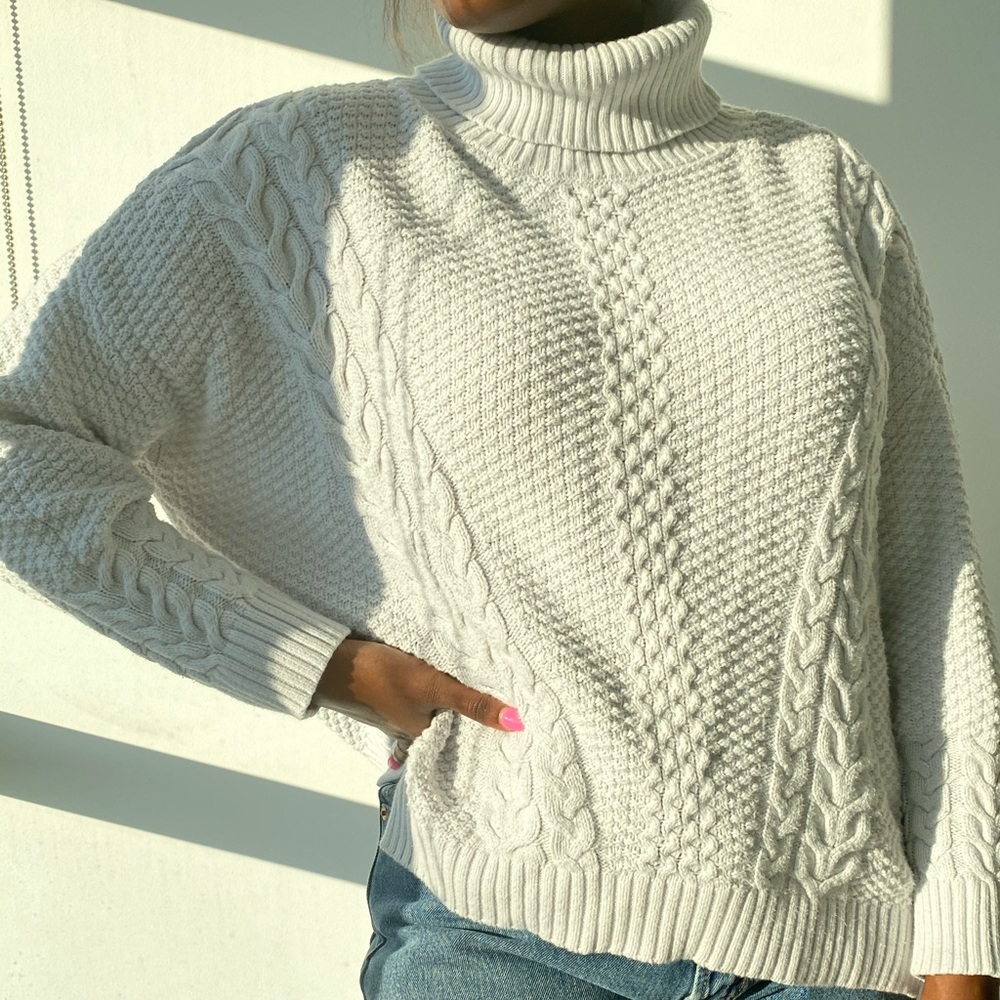 SOLD — White cable knit turtle neck sweater
